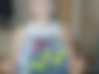 Live cam show with Inocente_kitty - Wet on SpunkLive