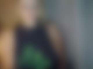 Live cam show with Inocente_kitty - Brown Eyes on Porn Luv