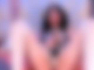 Live cam show with Sara Martini - Deepthroat on xxxlivecams.org