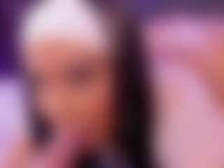 Live cam show with Sweet_Maggie - Handjob on Free Soda