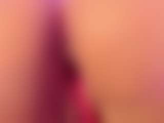 Live cam show with Sweet_Maggie - Brown Eyes on Camsoda