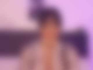 Live cam show with Sweet_Maggie - Facial Piercings on Strip Flash - Live Sex Shows
