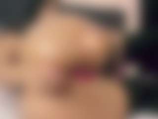 Live cam show with Sweet_Maggie - Fingers on Camsoda
