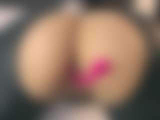 Live cam show with Sweet_Maggie - Lovense on hrnylive.com