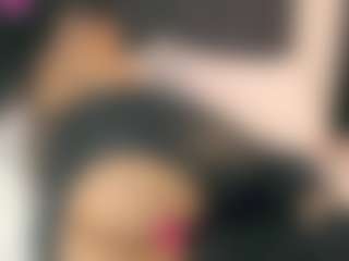 Live cam show with Sweet_Maggie - Tattoos on 1on1-livenow