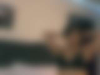 Live cam show with Sweet_Maggie - Smoking on parknlotfishbdy
