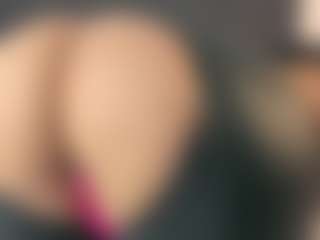 Live cam show with Sweet_Maggie - Brown Hair on livesexfox.com