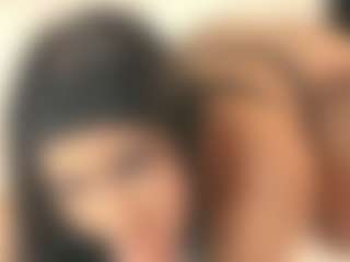 Live cam show with Sweet_Maggie - Smoking on xblisslive.com