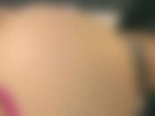 Live cam show with Sweet_Maggie - Oil on slutload