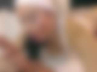 Live cam show with Sweet_Maggie - Brown Hair on Adult Interactions
