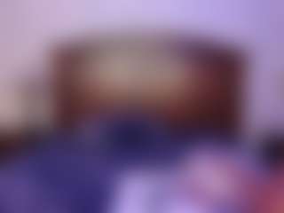 Live cam show with JaydeLuvvvv - Strip on crypto-cams