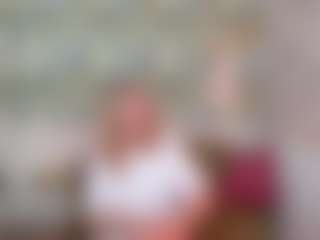 Live cam show with NancyGentle - Shaved on milfzrlive.com