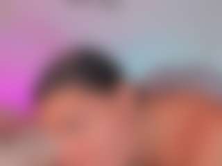 Aylinn Zambrano's Live Sex Cam Show