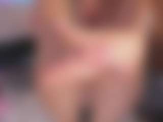 Aylinn Zambrano's Live Sex Cam Show