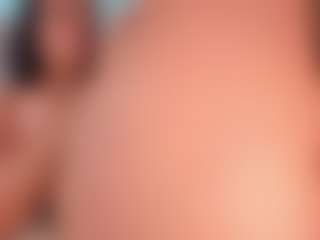 Aylinn Zambrano's Live Sex Cam Show