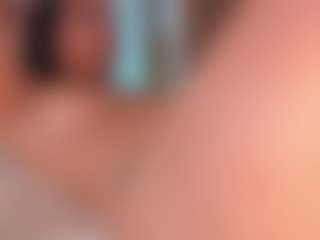 Aylinn Zambrano's Live Sex Cam Show