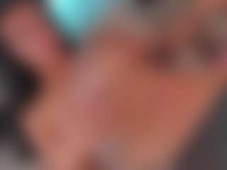 Aylinn Zambrano's Live Sex Cam Show