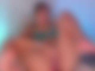 Aylinn Zambrano's Live Sex Cam Show