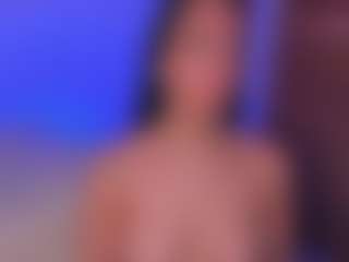 Live cam show with Aylinn Zambrano - Handjob on livesuperchat.net
