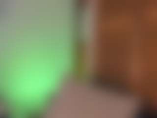 Live cam show with Aliskhaa - Petite Young Adult on CSO-WL