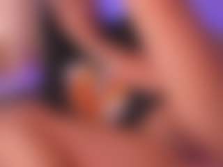 Live cam show with Aliskhaa - Teen (18+) on liverealitysex.com