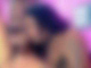 Live cam show with sofi-valentina - Black Hair on Camsoda