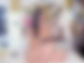 Live cam show with Ali Johansonn - Big Tits MILF on CamClone