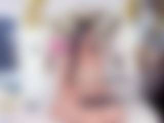 Live cam show with Ali Johansonn - Dildo on livesuperchat.net