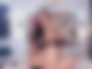 Live cam show with Ali Johansonn - Big Tits on sexytreat.net