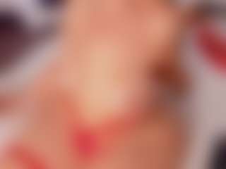 Live cam show with Ali Johansonn - Findomme on Milfs Live