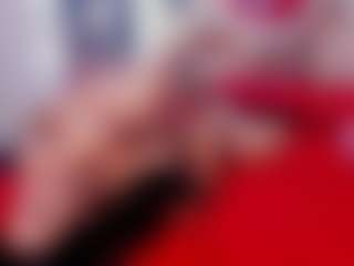 Live cam show with Ali Johansonn - BBW Mature on Dolls Live
