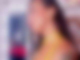 Ali Johansonn MILF webcam performer live streaming