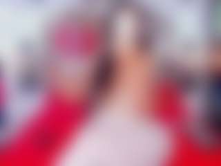Ali Johansonn MILF webcam performer live streaming