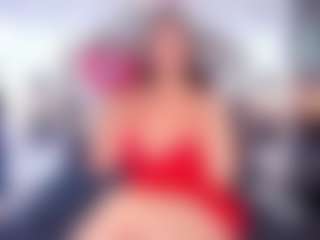 Live cam show with Ali Johansonn - Spank Mature on xplaylive.com