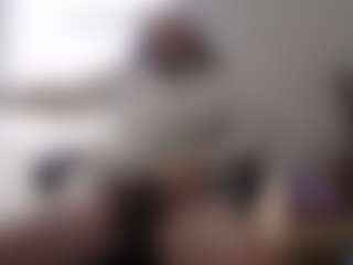 Live cam show with Biggreysweats - Big Balls on Streamer API