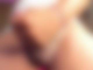 Live cam show with CrystalRambeau - Anal Toys on Hubzter Live