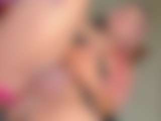 CrystalRambeau's Live Sex Cam Show