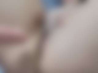 Live cam show with deeluna - Thong on ObeyMaria