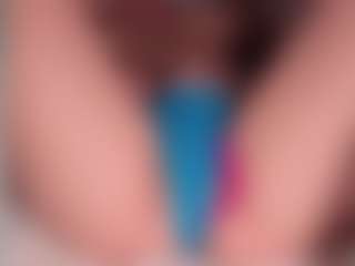 ilona4u's Live Sex Cam Show