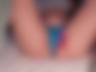 ilona4u's Live Sex Cam Show