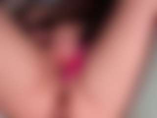 ilona4u's Live Sex Cam Show
