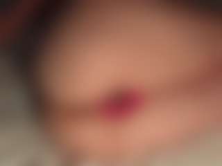 ilona4u's Live Sex Cam Show
