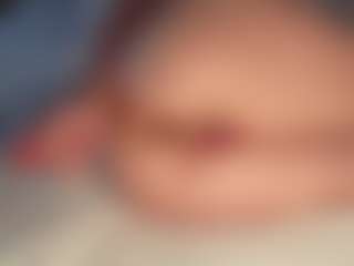 ilona4u's Live Sex Cam Show