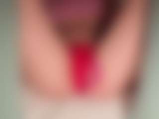 ilona4u's Live Sex Cam Show