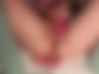 ilona4u's Live Sex Cam Show