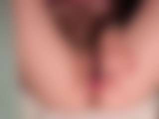 ilona4u's Live Sex Cam Show