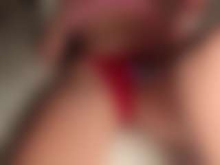 ilona4u's Live Sex Cam Show
