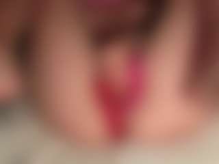 ilona4u's Live Sex Cam Show