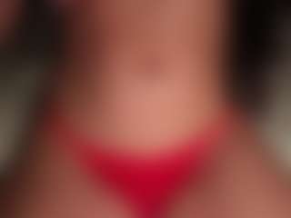 ilona4u's Live Sex Cam Show