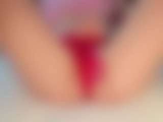 ilona4u's Live Sex Cam Show